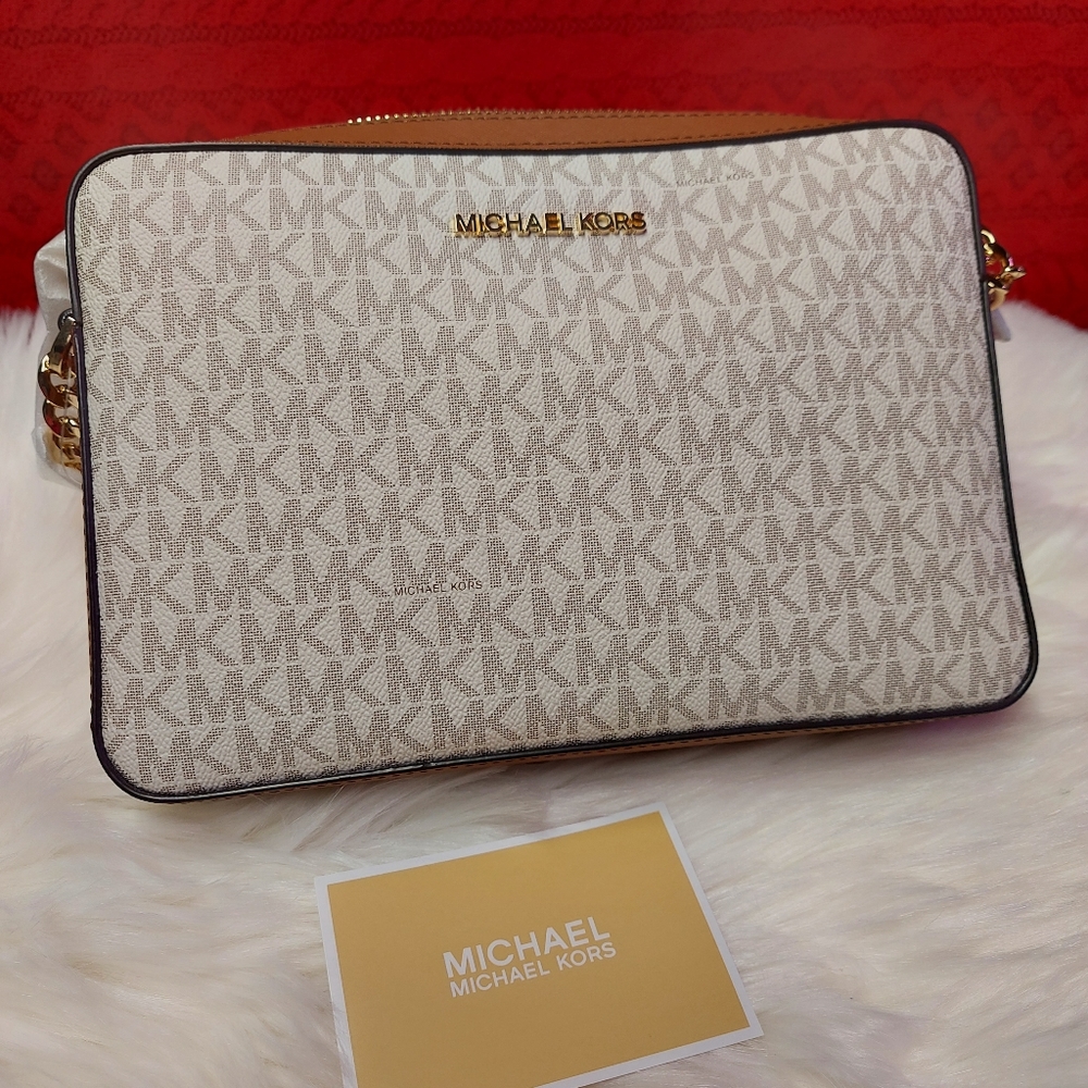 Michael Kors Crossbody bag